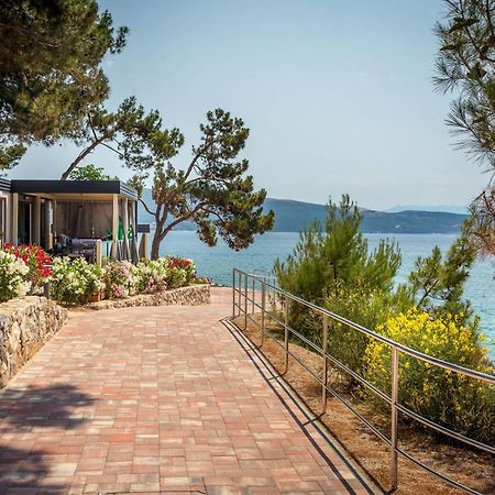 Valamar Camping Jezevac Кърк Екстериор снимка