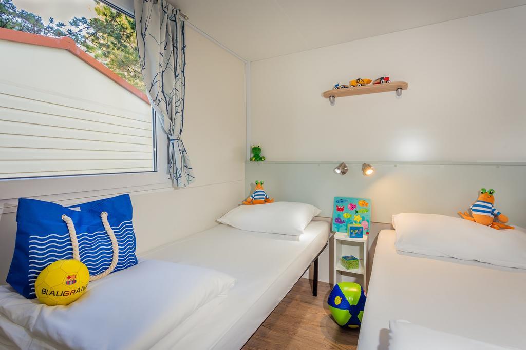 Valamar Camping Jezevac Кърк Екстериор снимка